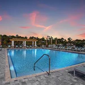 https://one-key-luxury-apt-heart-of-daytona-beach.thedaytonabeachhotels.com