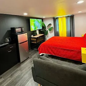 https://new-tiny-home-uptown.scottsdalehotels.org